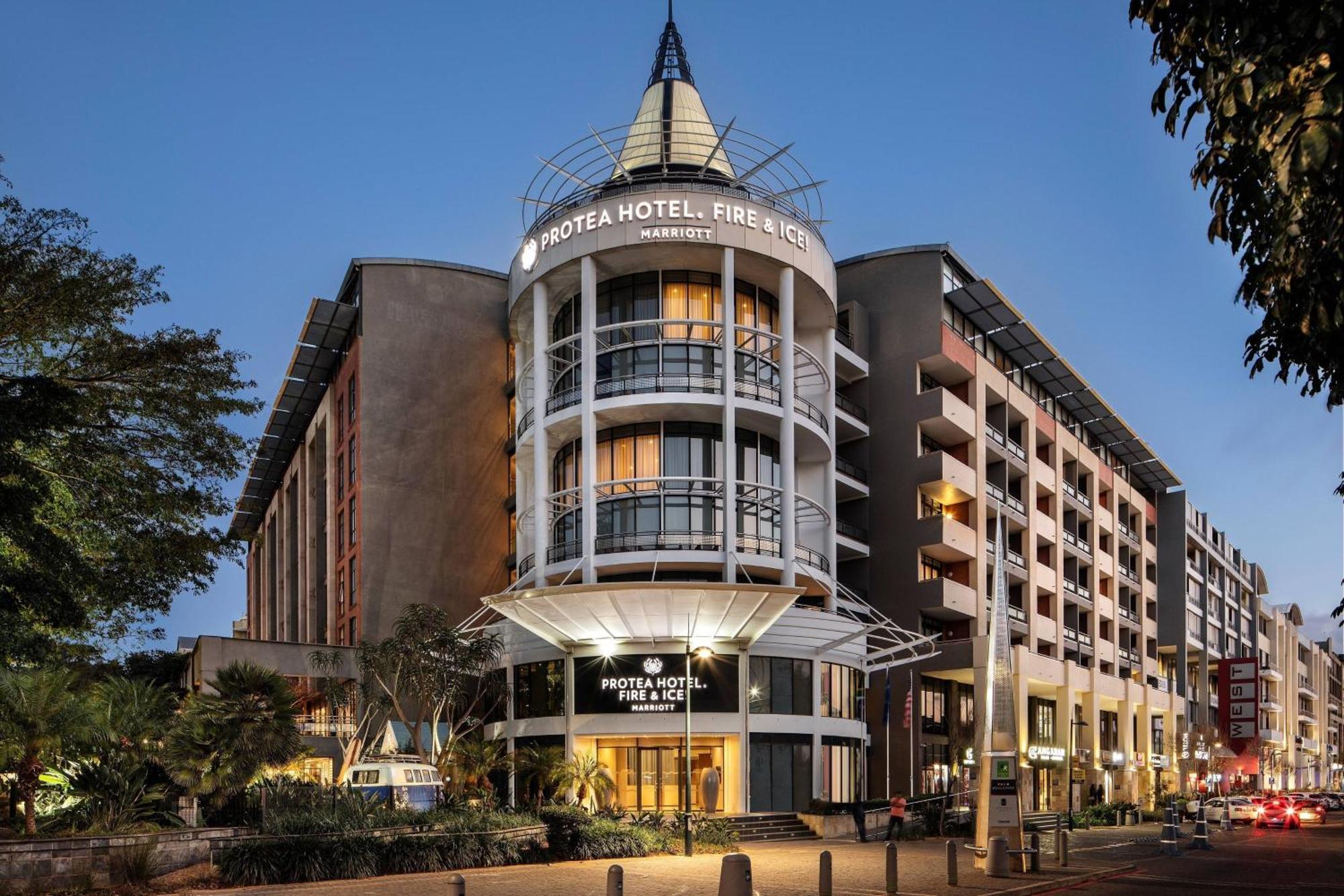 Protea Hotel Fire & Ice! By Marriott Durban Umhlanga Ridge Exterior photo